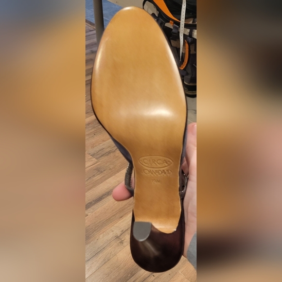 Joan & David Purple Leather Suede Strappy Heels Size 7.5 - Picture 5 of 7